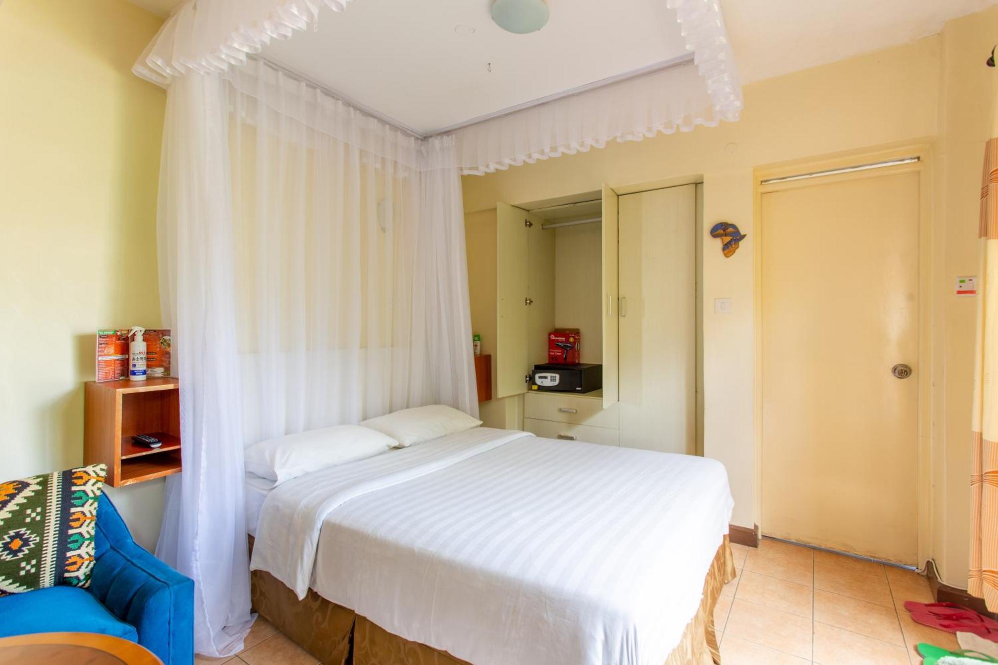 City View With Rooftop Pool - Studio Nairobi Exterior photo